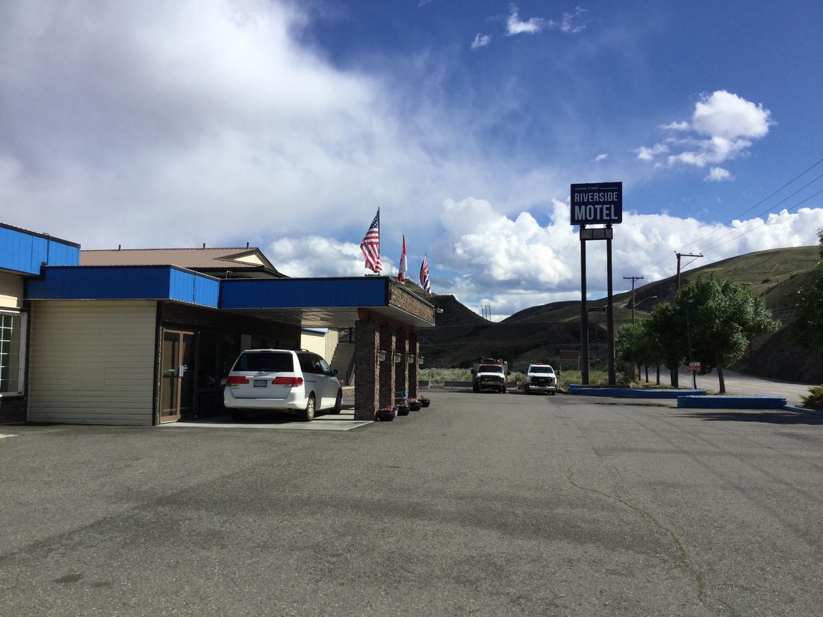 Riverside Motel Cache Creek Exterior photo